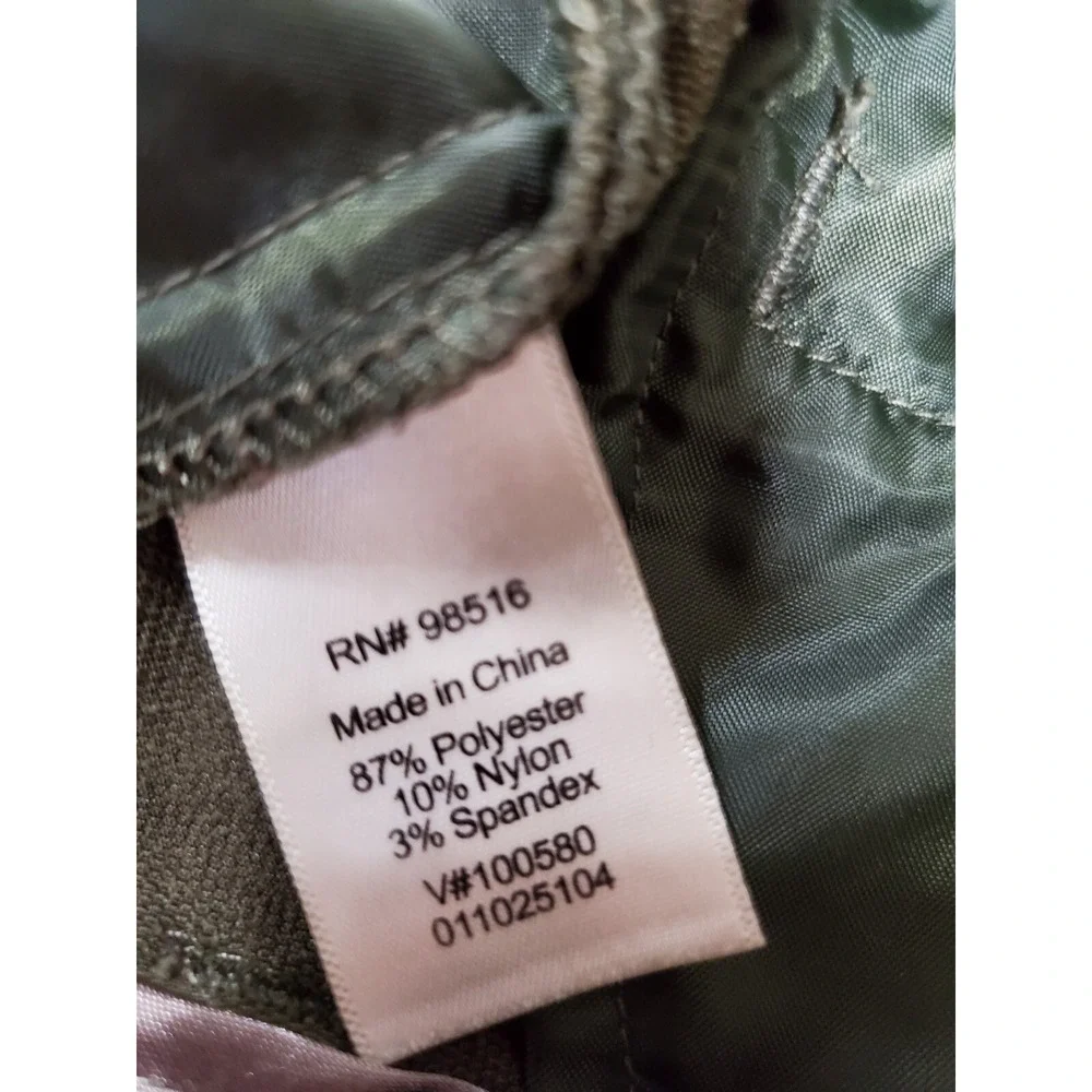 coldwater creek pants, avocado green velvet, size L,‎ 36W29L